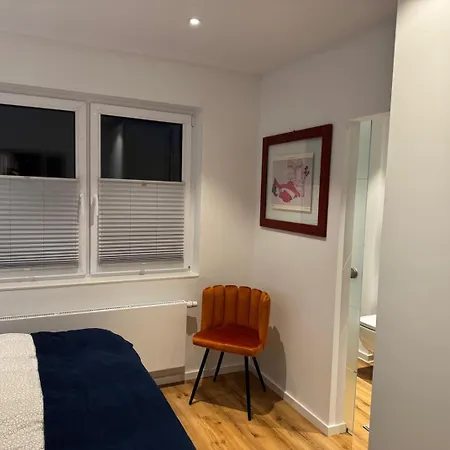 Appartement In - & Quiet - Terrace And Large Windows - Incl Parking, Fast Wifi, Box-spring Bed, Washer & Dryer, Netflix Kranenburg (North Rhine-Westphalia)