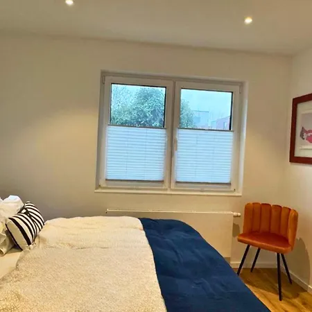 In - & Quiet - Terrace And Large Windows - Incl Parking, Fast Wifi, Box-spring Bed, Washer & Dryer, Netflix * Kranenburg (North Rhine-Westphalia)