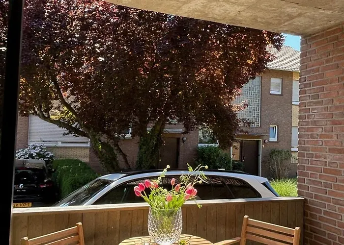 In - & Quiet - Terrace And Large Windows - Incl Parking, Fast Wifi, Box-spring Bed, Washer & Dryer, Netflix * Kranenburg (North Rhine-Westphalia)