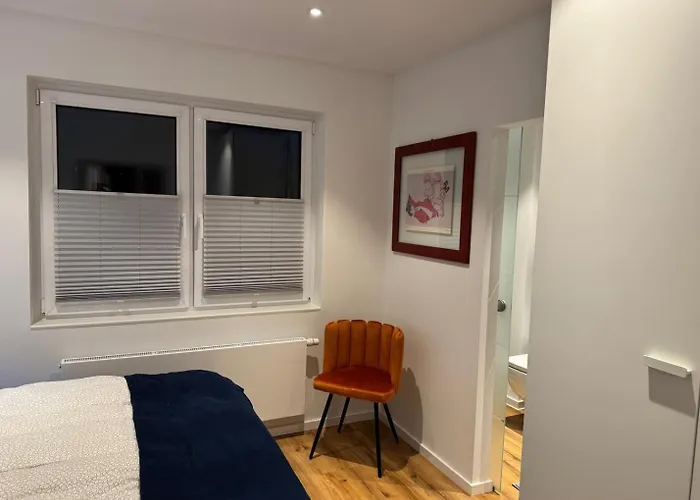 Apartment In - & Quiet - Terrace And Large Windows - Incl Parking, Fast Wifi, Box-spring Bed, Washer & Dryer, Netflix Kranenburg (North Rhine-Westphalia)